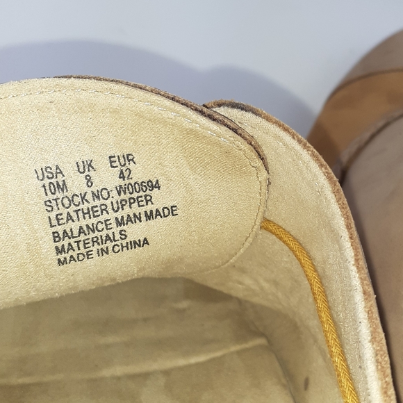 Wolverine Tan and Cream Flats - Picture 12 of 14